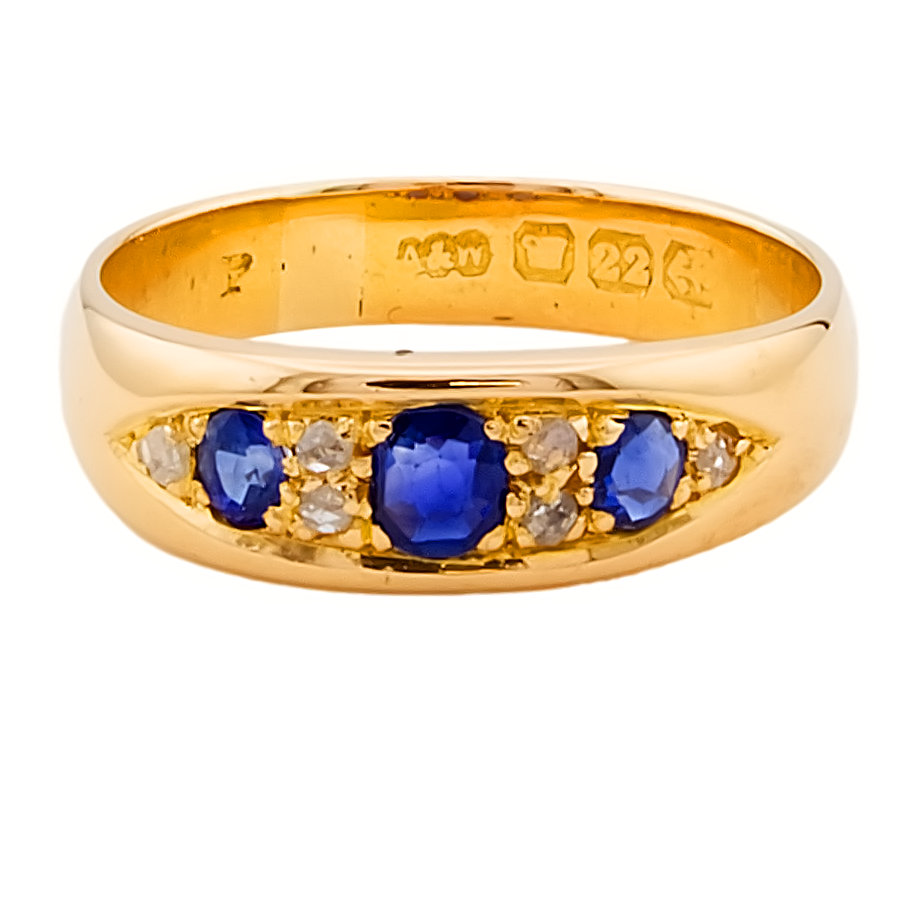 22ct gold Sapphire/Diamond Ring size S